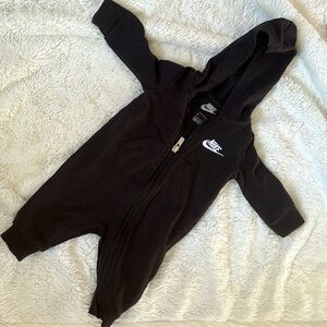 Nike Infant's Zip Front Long Sleeve Hooded Coverall Romper Obsidian 3 months